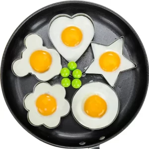 תבניות נירוסטה יעודיות להכנת ביצים בצורות שונות.