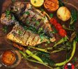 מסעדת Steak Wood במסעדה
